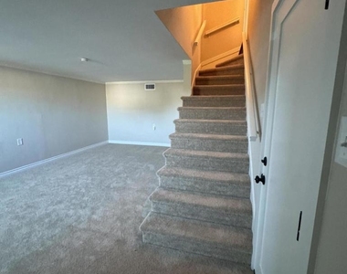 47 Grandview Circle - Photo Thumbnail 38