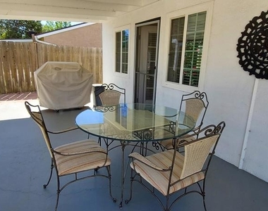 2250 Magnolia Street - Photo Thumbnail 13