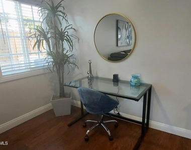 2250 Magnolia Street - Photo Thumbnail 2