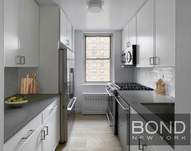 East 29th Street - Photo Thumbnail 2