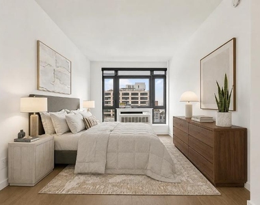 181 Front Street - Photo Thumbnail 7