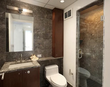 205 East 59th Street - Photo Thumbnail 7
