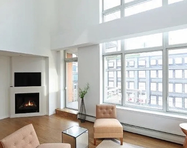 205 East 59th Street - Photo Thumbnail 4