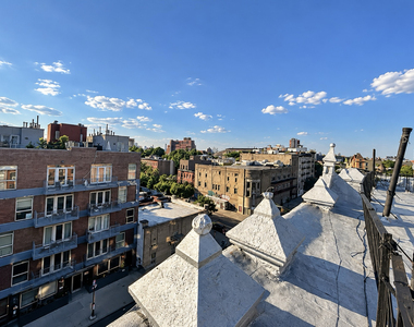 32 Rogers Avenue - Photo Thumbnail 7