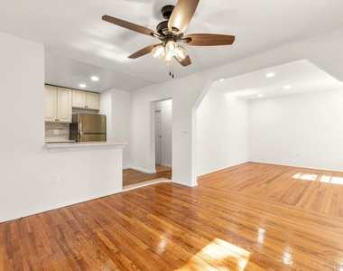 4401 Skillman Avenue - Photo Thumbnail 2