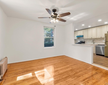 4401 Skillman Avenue - Photo Thumbnail 8