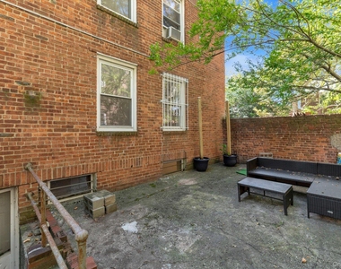 4401 Skillman Avenue - Photo Thumbnail 28