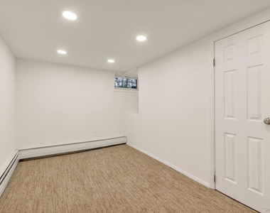 4401 Skillman Avenue - Photo Thumbnail 25