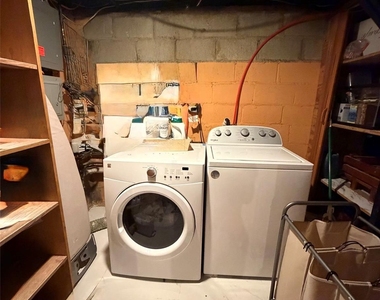 1001 5th Avenue - Photo Thumbnail 12