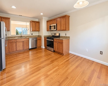 1308 Eagles Ridge Road - Photo Thumbnail 6