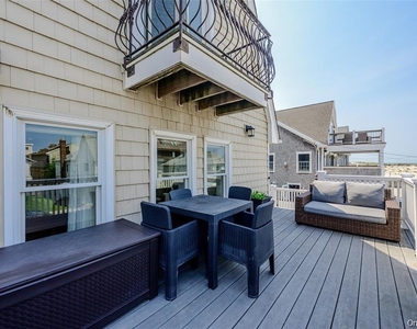 30 Buffalo Avenue - Photo Thumbnail 15