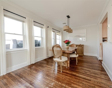 30 Buffalo Avenue - Photo Thumbnail 11