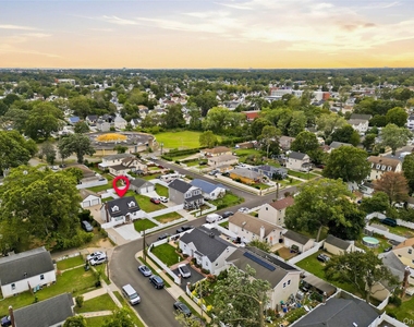 60 Mirin Avenue - Photo Thumbnail 27