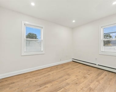 60 Mirin Avenue - Photo Thumbnail 9