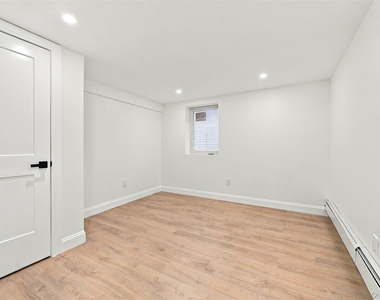 60 Mirin Avenue - Photo Thumbnail 11