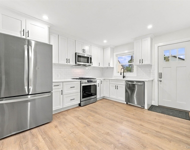 60 Mirin Avenue - Photo Thumbnail 6