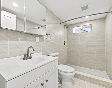 60 Mirin Avenue - Photo Thumbnail 16
