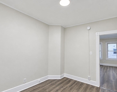 54 Ogden Street - Photo Thumbnail 17