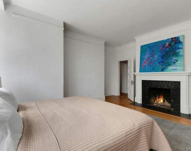 61 Crows Nest Road - Photo Thumbnail 12