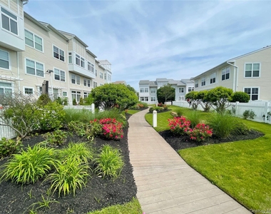 138 Beach 74th Street - Photo Thumbnail 16