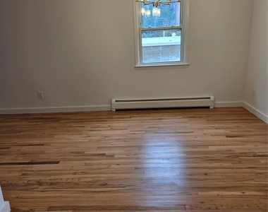 18-28 Bell Boulevard - Photo Thumbnail 8