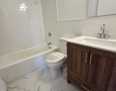 18-28 Bell Boulevard - Photo Thumbnail 7
