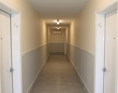 23 E Main Street - Photo Thumbnail 2