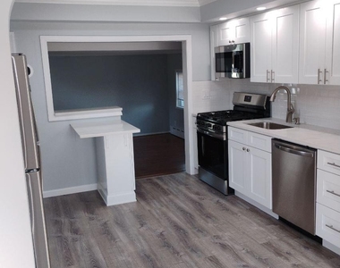278 14th Avenue - Photo Thumbnail 1