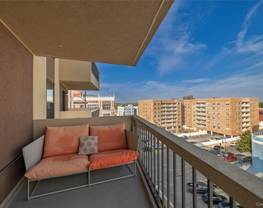 360 Shore Road - Photo Thumbnail 12