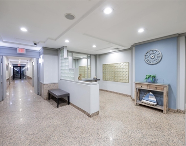 360 Shore Road - Photo Thumbnail 17