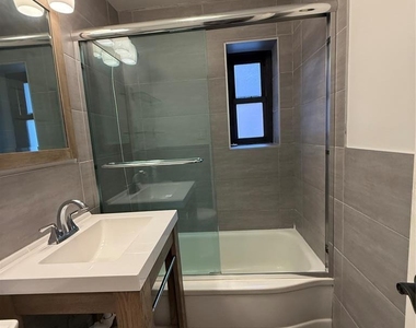 102-25 67th Road - Photo Thumbnail 8