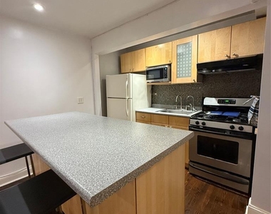 102-25 67th Road - Photo Thumbnail 6