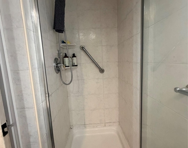 4 Evelyn Road - Photo Thumbnail 9