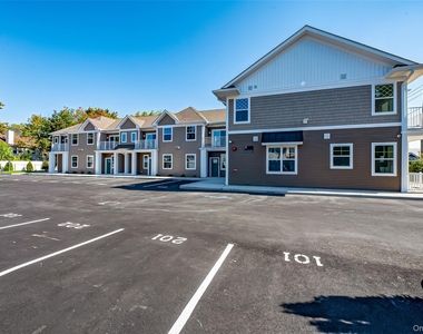 1 Conklin Street - Photo Thumbnail 14