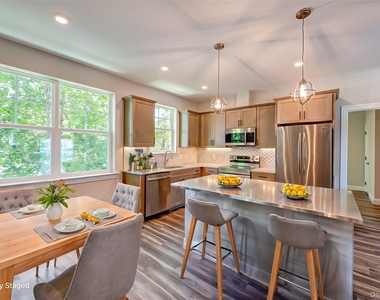1 Conklin Street - Photo Thumbnail 8