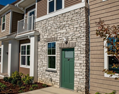 1 Conklin Street - Photo Thumbnail 2
