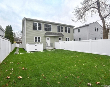 33 Marwood N - Photo Thumbnail 27
