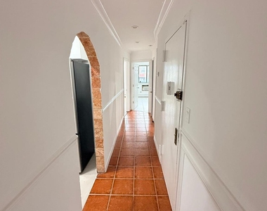 9229 55th Avenue - Photo Thumbnail 11