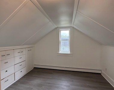 1213 Union Avenue - Photo Thumbnail 8