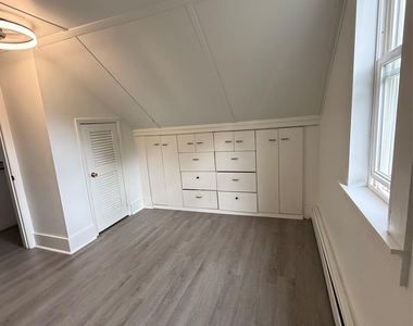 1213 Union Avenue - Photo Thumbnail 10