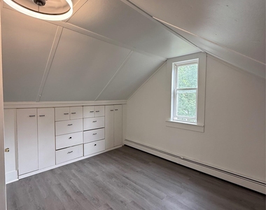 1213 Union Avenue - Photo Thumbnail 9