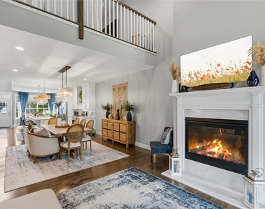 11 Silver Spruce Way - Photo Thumbnail 22