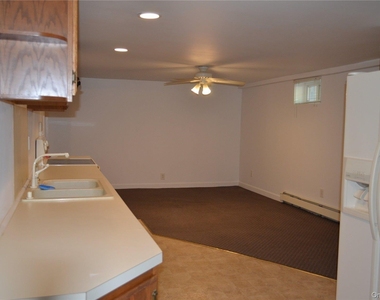 203 Parkside Avenue - Photo Thumbnail 3