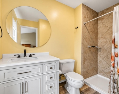 69 Kensington Way - Photo Thumbnail 12
