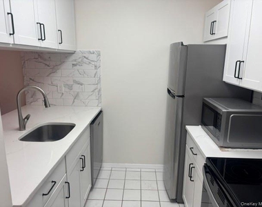 25 Rockledge Avenue - Photo Thumbnail 7