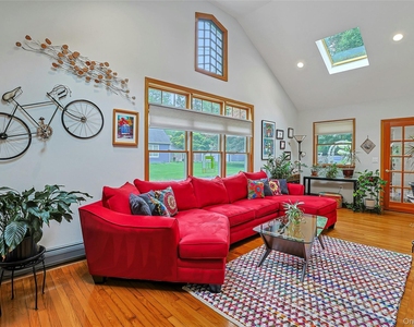 4 Carlann Lane - Photo Thumbnail 13