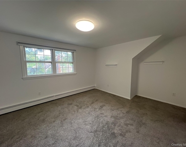 8 Daly Drive - Photo Thumbnail 19