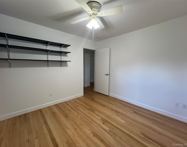 8 Daly Drive - Photo Thumbnail 6