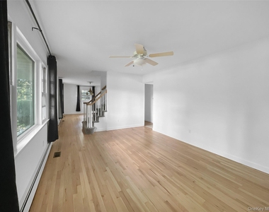 8 Daly Drive - Photo Thumbnail 2