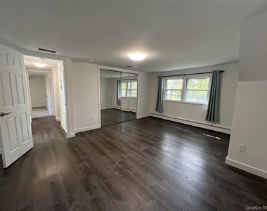 8 Daly Drive - Photo Thumbnail 11